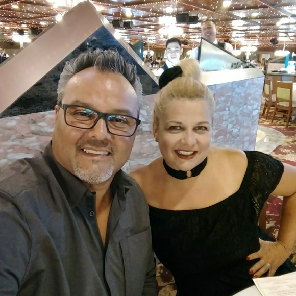 Meet your Posher, Petra - Picture 2 of 2